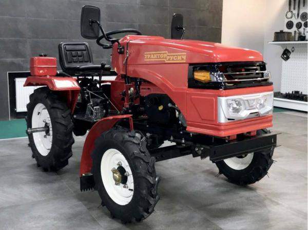 Минитрактор Русич Т18