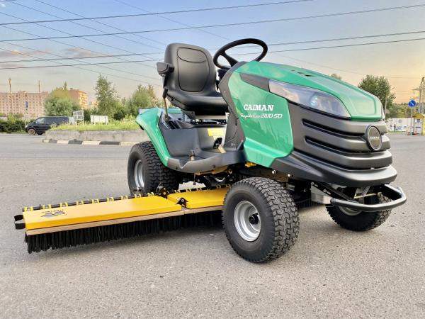 Минитрактор садовый Caiman Rapido Sport для футбольного поля