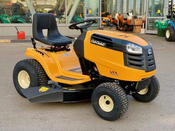Минитрактор садовый Cub Cadet LT1 NS96
