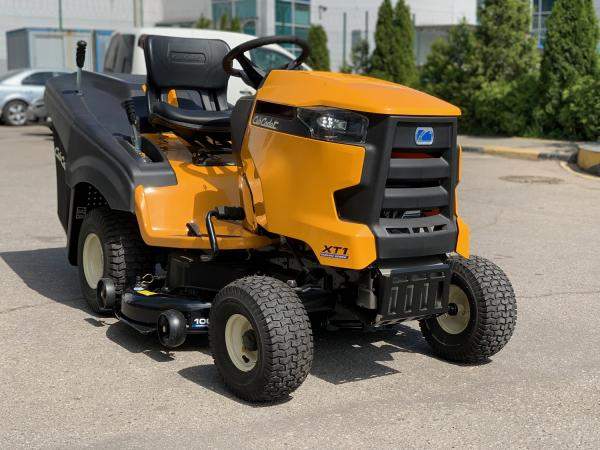 Минитрактор садовый Cub Cadet XT1 OR95