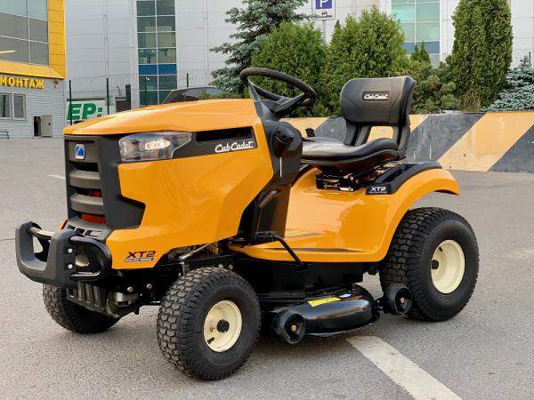 Минитрактор садовый Cub Cadet XT2 PS107