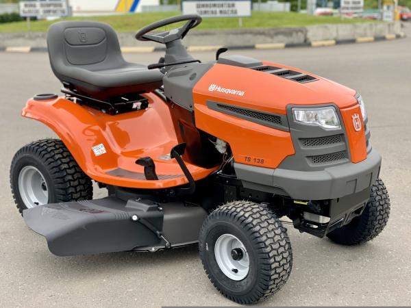 Минитрактор садовый Husqvarna TS 138
