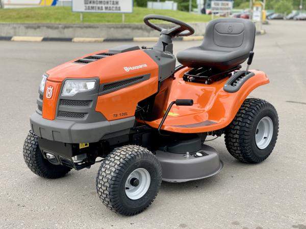 Минитрактор садовый Husqvarna TS 138L