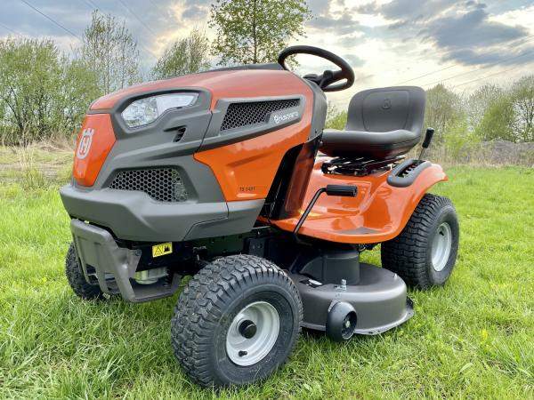 Минитрактор садовый Husqvarna TS 142T