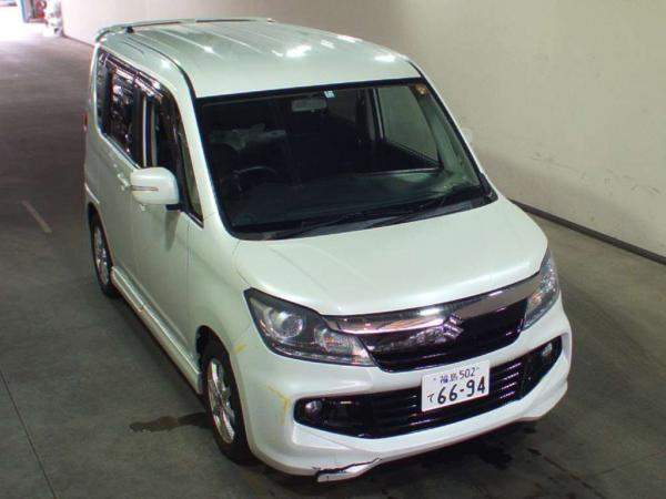 Минивэн 2 поколение SUZUKI SOLIO BANDIT класса компактвэн гв 2012 4WD пробег 83 тыс км цвет перламутровый