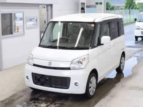 Минивэн SUZUKI SPACIA класса микровэн кузов MK32S гв 2013 пробег 79 тыс км цвет белый жемчуг
