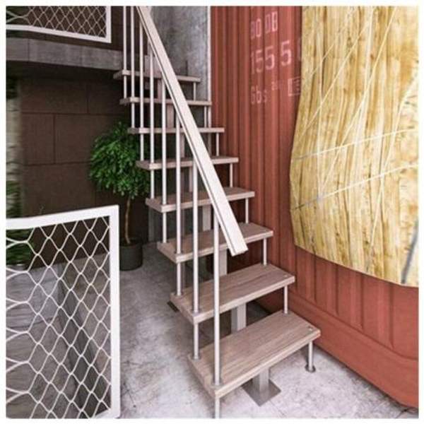 Модульная малогабаритная лестница Линия (прямой марш)