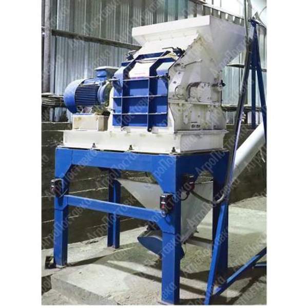 Молотковая дробилка зерна ДМР-30