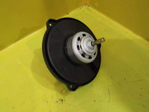 Мотор отопителя водителя County/HD72/78