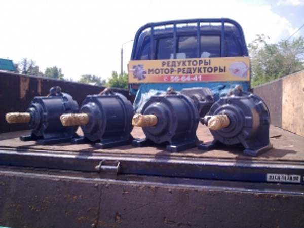 Мотор редуктор 3МП40-90-2,2-110