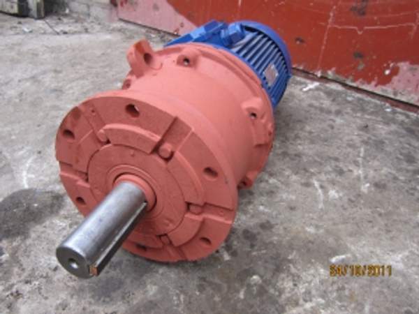 Мотор редуктор 3МП50-28-110