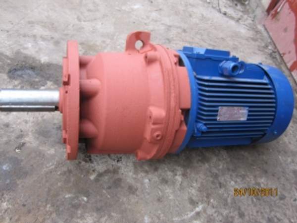 Мотор редуктор 3МП50-71-310