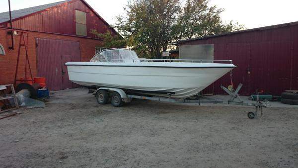 Моторная лодка Тунец-750