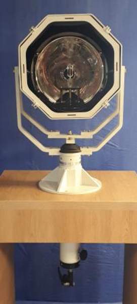 МСПЛ-РН-400 (220в, 1000Вт) - Судовой поисковый прожектор с ручным дистанционным управлением.