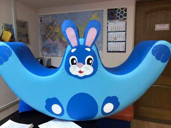 Мягкие напольные качалки