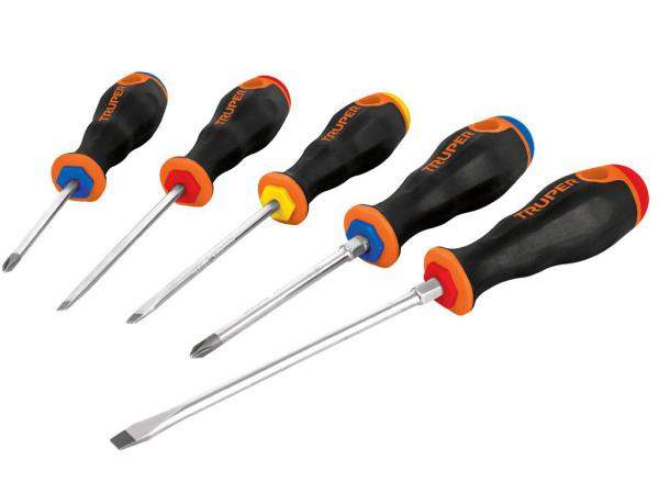 Набор отверток, сталь хром-ваннадий, комфортные рукоятки, в основе шестигранник для увеличения крутящего момента.Цветовая индикация DTJ-5B