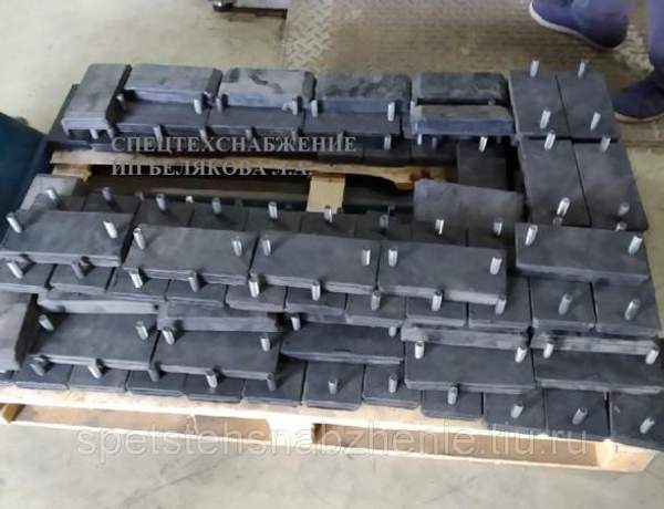 Накладки траков асфальтоукладчика Sakai