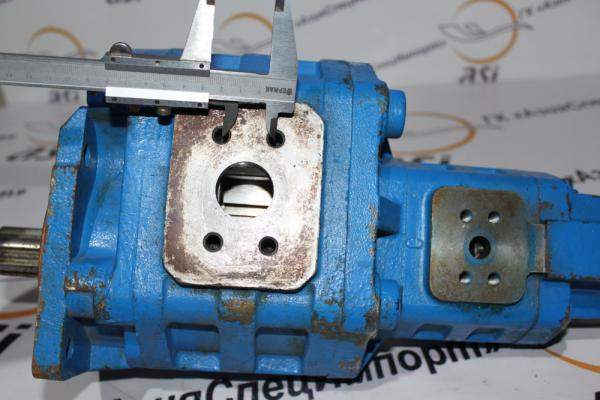 Насос гидравлический GBGq 3100/0010 (6 шлицов)