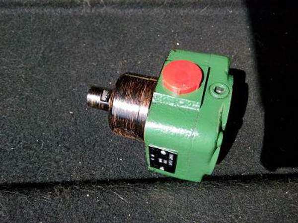 Насос пластинчатый (Для станков 1М65 1Н65 ДИП500 165 устанавливается в шпиндельную бабку)