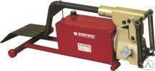 Насос ручной гидравлический для работы оборудования