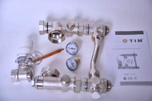 Насосно-смесительный узел для систем отопления TIM JH-1032
