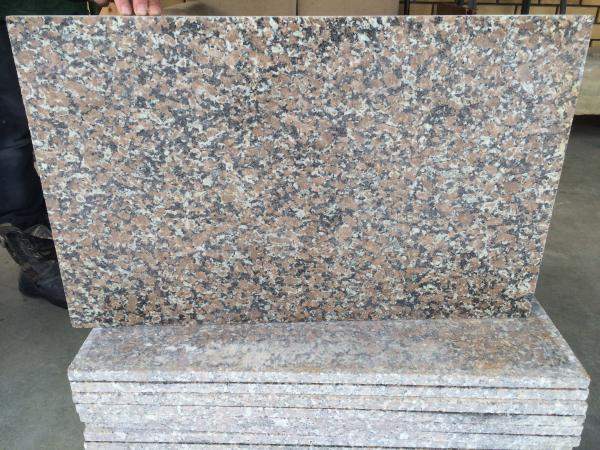 Натуральный камень для фасада