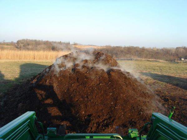 Навоз перепревший