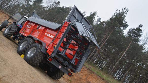 Навозоразбрасыватель 21 тонн N-272/6 адаптер 2 шнека "VIKING"