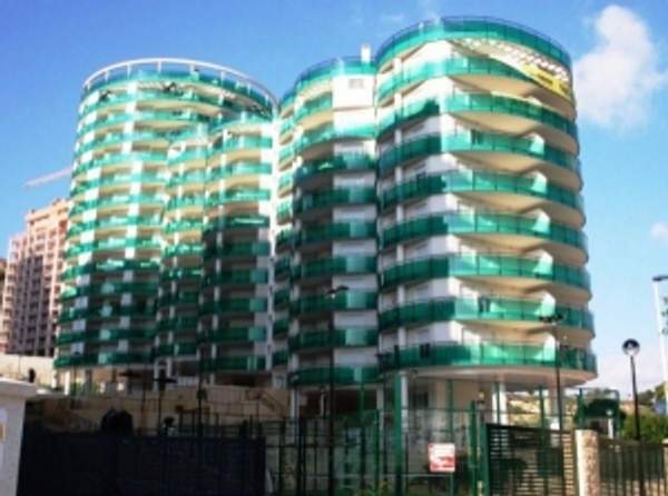 Недвижимость в Испании, Новая квартира с видами на море от застройщика в Бенидорме, Коста Бланка, Испания