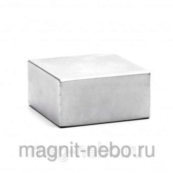 Неодимовая призма 40х40х20 мм