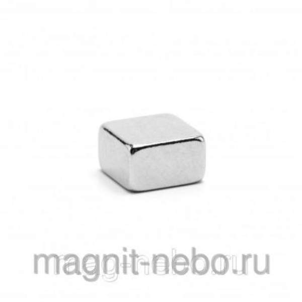 Неодимовая призма 5х5х5 мм