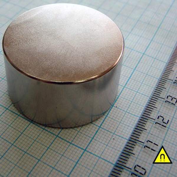 Неодимовый магнит диск 40х20 мм, N35