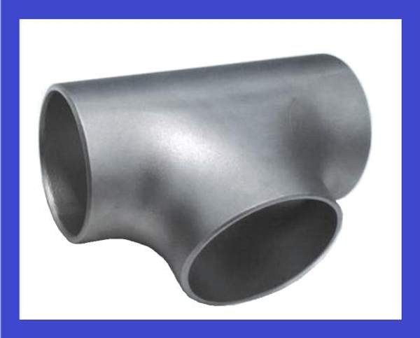Нержавеющий тройник 104х2 мм AISI 304L (03х18н11) электросварной