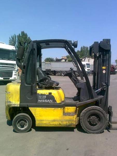Nissan FD02A25Q – FD02-E710655