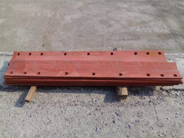 Нож средний ст. 65Г ДЗ-98