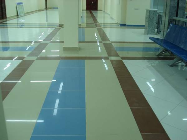 Облицовка пола керамогранитом