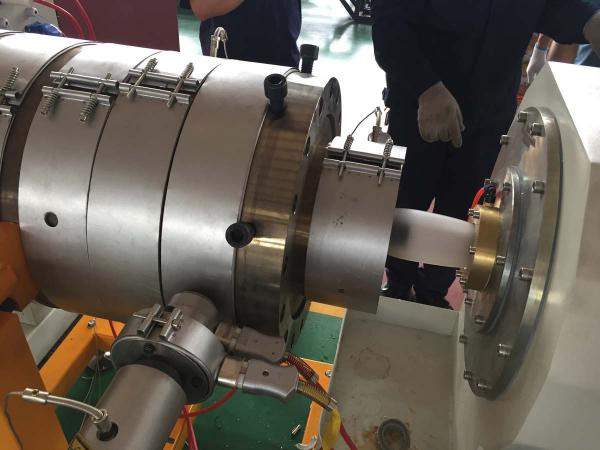 Оборудование для производства ПЭ труб для газоснабжения