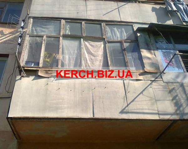 Обшивка внутри Г-образного балкона, ул. Ульяновых д. 1Б