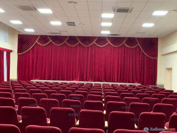 Одежда сцены для актового зала ДК