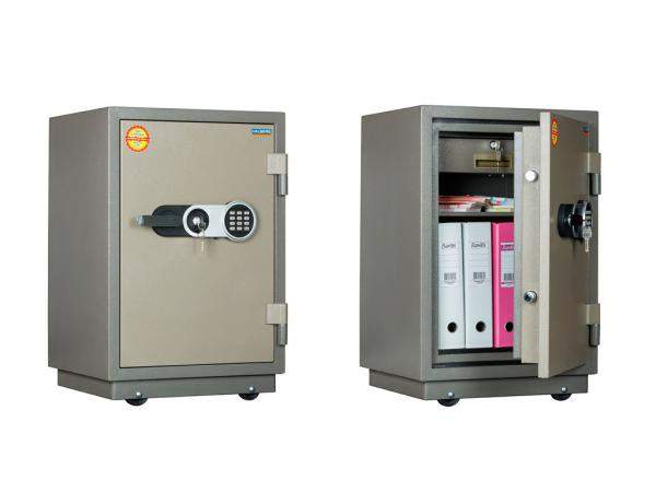 Огнестойкий сейф Valberg FRS-73T EL