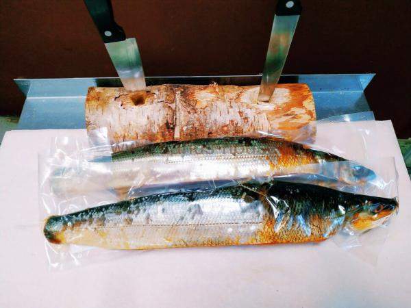 Омуль холодного копчения спинка в/у (р. Енисей) ~ 700 гр.