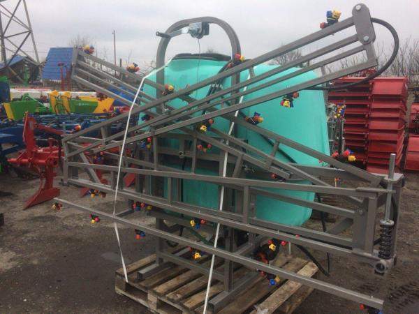 Опрыскиватель усиленный навесной OGR 800 литров 14м