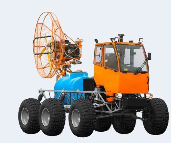 Опрыскиватель вентиляторного типа. ТУМАН-1М.