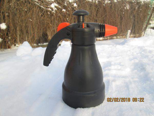 Опрыскиватель «Жук» 1,2л.