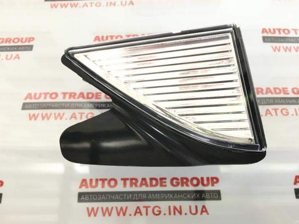 Отражатель переднего бампера левый VW Passat b8 USA неоригинал 561-941-777-C
