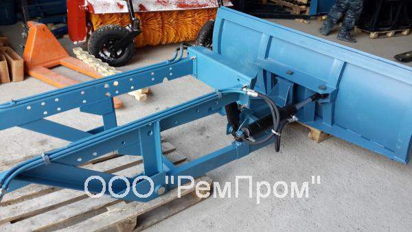 Отвал гидроповоротный на МТЗ 2,5м