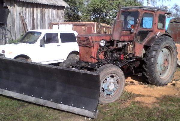 Отвал коммунальный механический УН-60.01 на трактор ЛТЗ (Т-40)