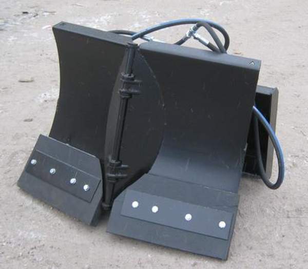 Отвал V-образный ("бабочка") (макс. раскрытие 1,8м) на мини погрузчик Bobcat,Mustang,Wecan,Kubota,МКСМ,ПУМ