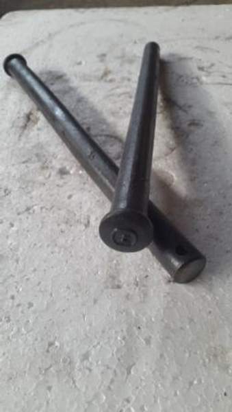 Палец гусеницы дт-75 А34-2-01