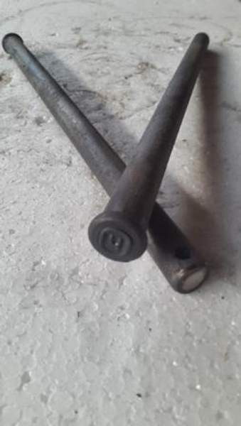 Палец гусеницы т-4 04.34А.120